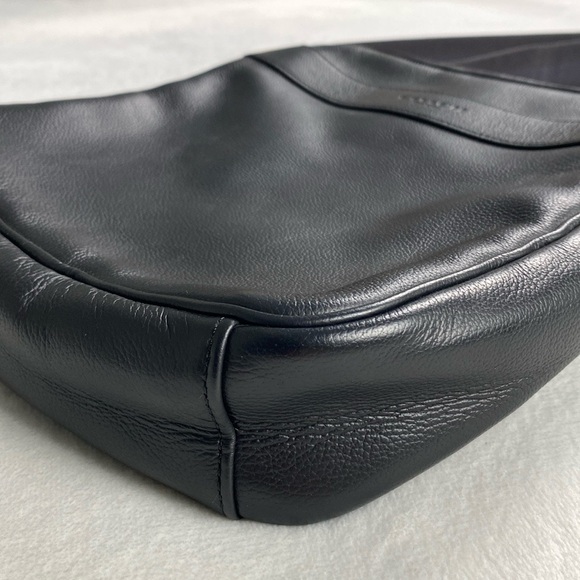 Coach Charles Smooth Pebble Leather Adjustable Crossbody Flight Bag (Black) - Picture 6 of 16